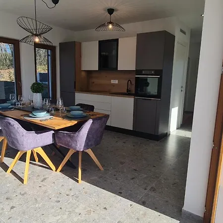 Nova With Pool * Sveti Peter