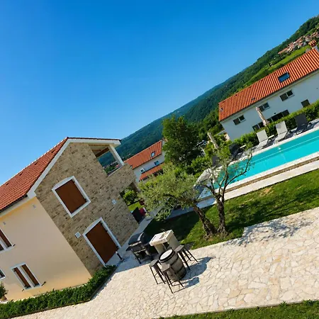 Nova With Pool * Sveti Peter