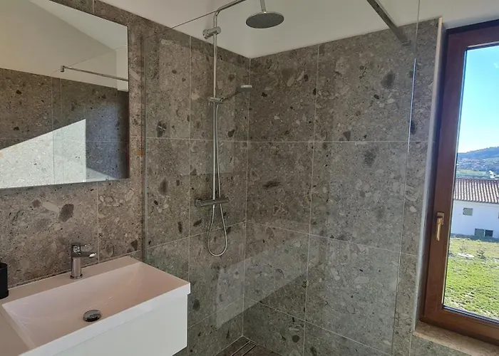 בית נופש Nova With Pool *